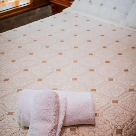 El Capricho De Josana 3*