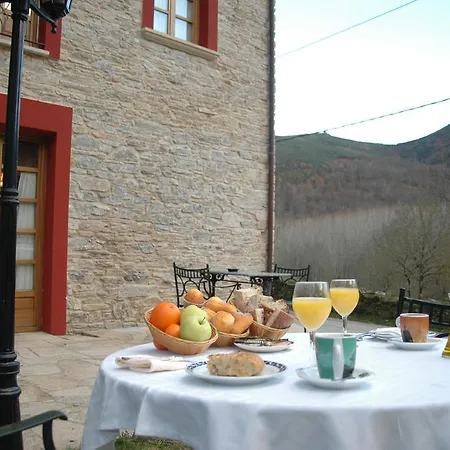 El Capricho De Josana 3*