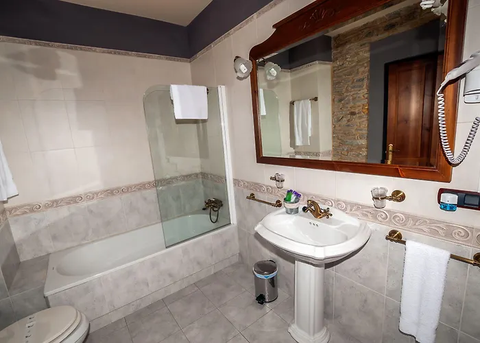 Hotel El Capricho De Josana 3*